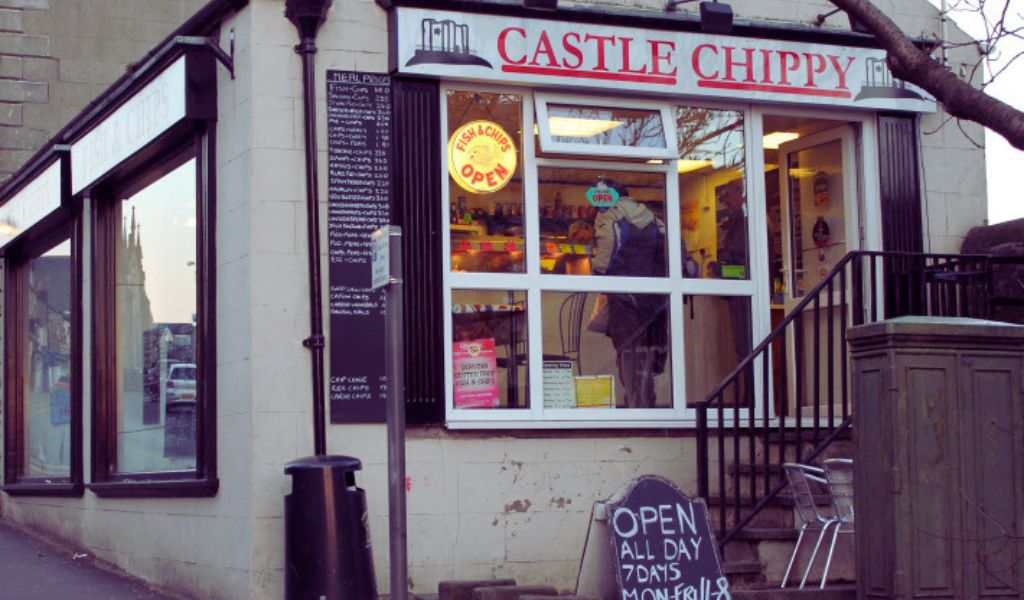 fish and chips in clitheroe castle chippy
